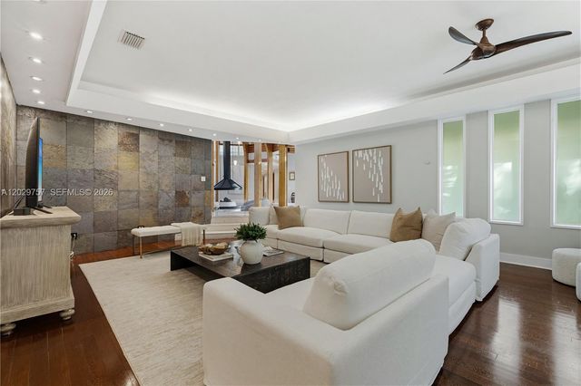 13300 SW 69th Avenue, Pinecrest, FL 33156