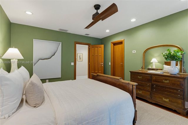 13300 SW 69th Avenue, Pinecrest, FL 33156