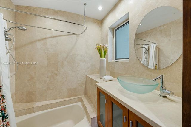 13300 SW 69th Avenue, Pinecrest, FL 33156