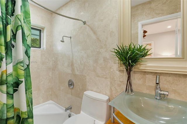 13300 SW 69th Avenue, Pinecrest, FL 33156