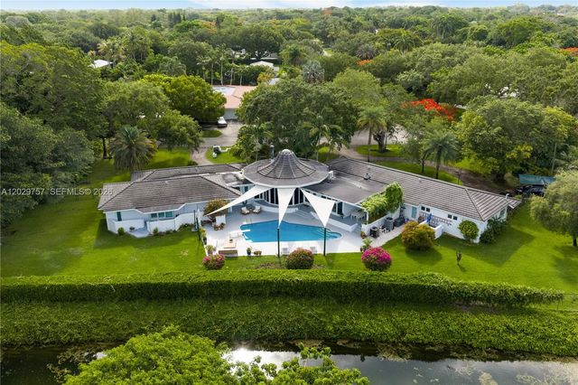 13300 SW 69th Avenue, Pinecrest, FL 33156