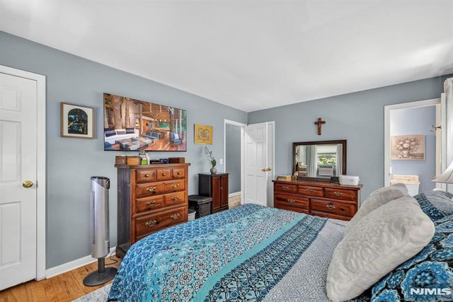 13 Gritman Court, Westwood, NJ 07675