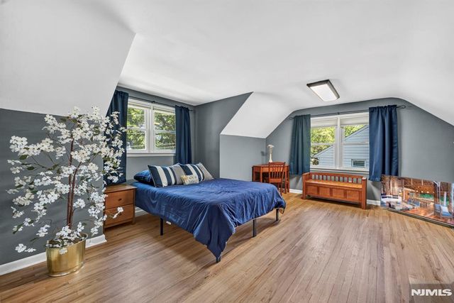 13 Gritman Court, Westwood, NJ 07675