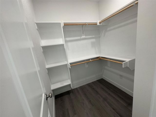 2806 Beechwood Street, Granbury, TX 76048