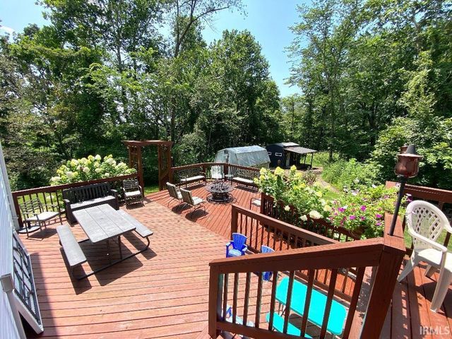 7403 Griffith Road, Worthington, IN 47471