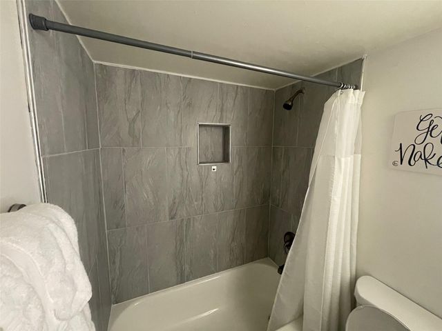 1700 SW 16TH COURT P22, Gainesville, FL 32608