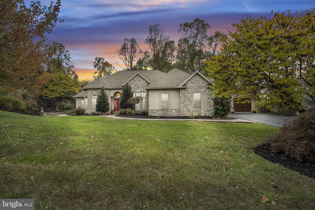 600 MUSKET CT, Lewisberry, PA 17339