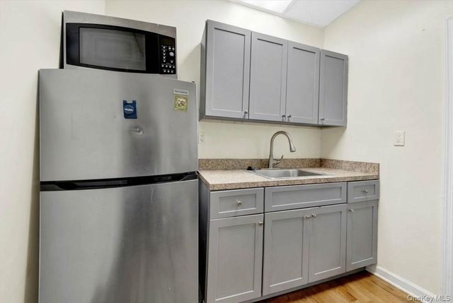 13 N 6th Avenue, Mount Vernon, NY 10550