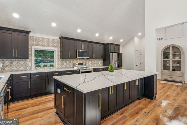 626 Petit ridge Drive, Big Canoe, GA 30143