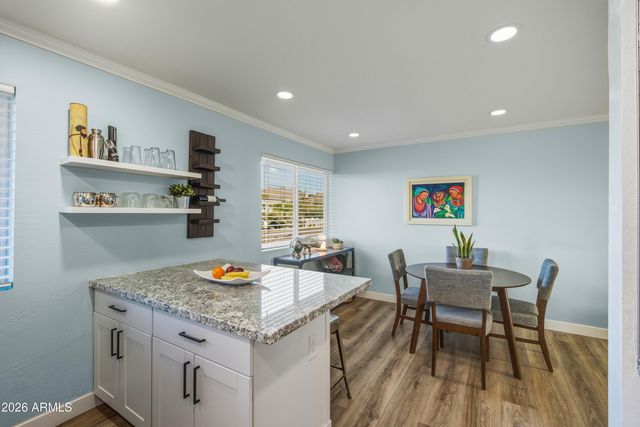 7141 N 16TH Street 209, Phoenix, AZ 85020