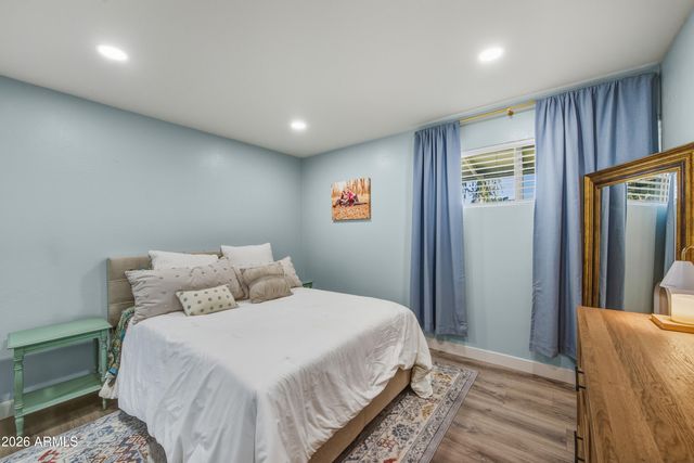 7141 N 16TH Street 209, Phoenix, AZ 85020