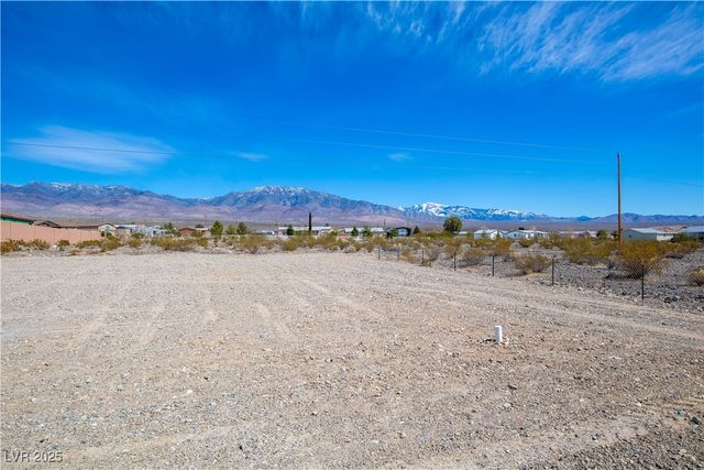 5821 Genoa Avenue, Pahrump, NV 89060