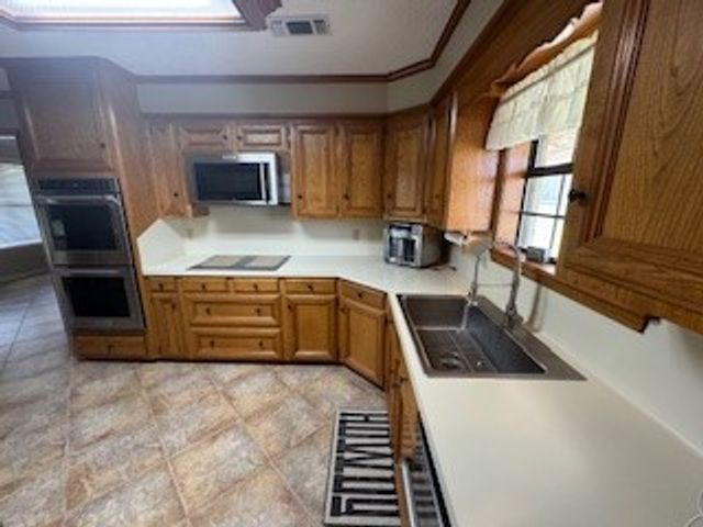 1690 West Fm-1644, Franklin, TX 77856