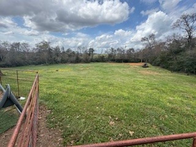 1690 West Fm-1644, Franklin, TX 77856