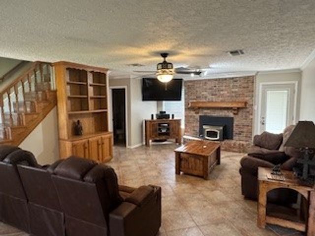 1690 West Fm-1644, Franklin, TX 77856