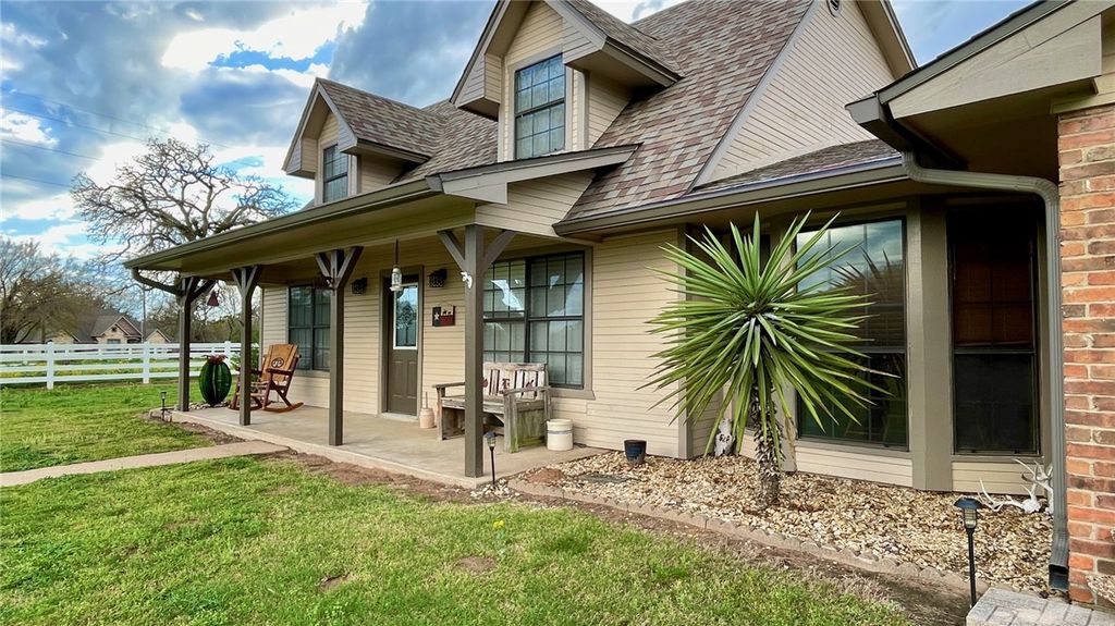 1690 West Fm-1644, Franklin, TX 77856 — photo 4