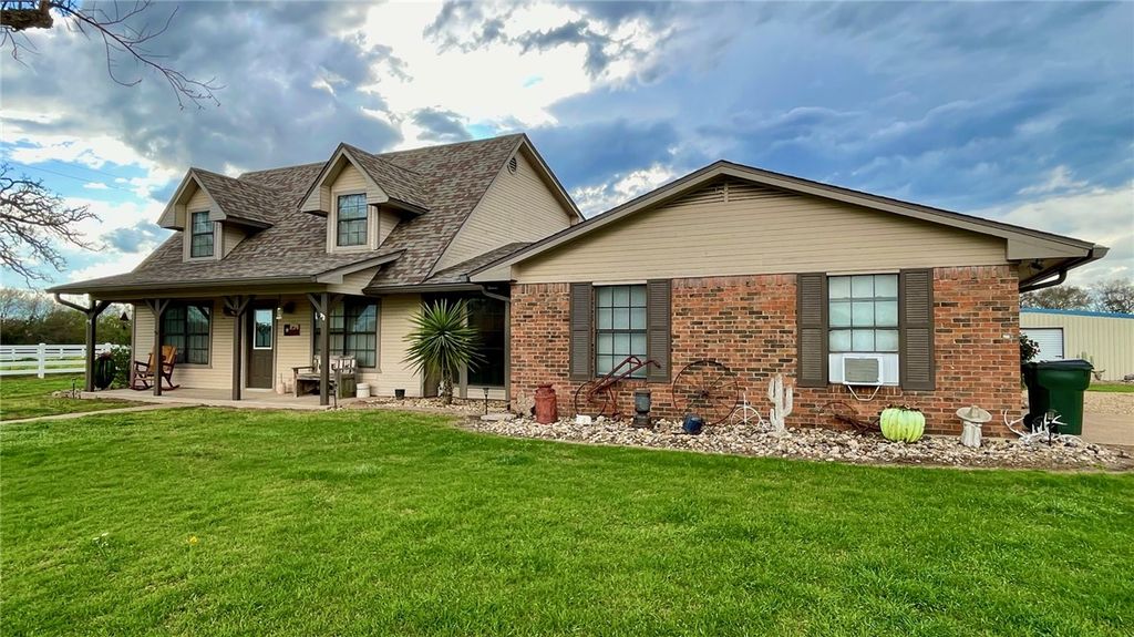 1690 West Fm-1644, Franklin, TX 77856 — photo 5
