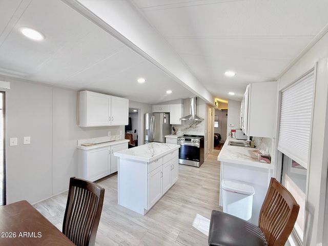 8865 E BASELINE Road 1028, Mesa, AZ 85209