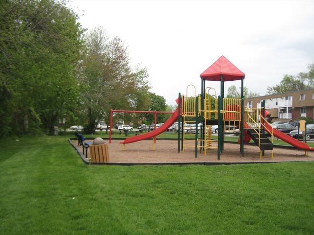 135 East Main St U-11, Westborough, MA 01581