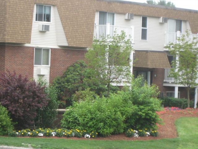 135 East Main St U-11, Westborough, MA 01581