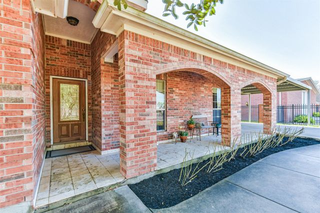1910 Quinn Road, Pearland, TX 77581