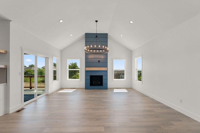 2220 West Braxton Court, Ozark, MO 65721