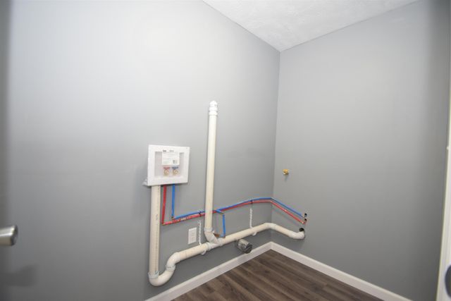 912 Ridgedale Road, South Bend, IN 46614