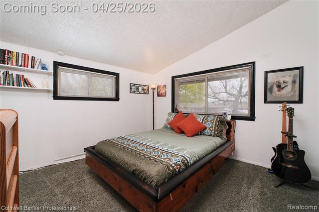 6182 Drexel Street, Dearborn Heights, MI 48127