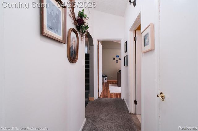 6182 Drexel Street, Dearborn Heights, MI 48127