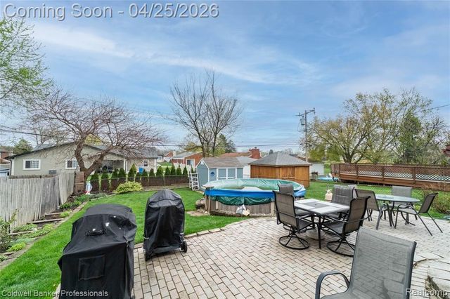 6182 Drexel Street, Dearborn Heights, MI 48127