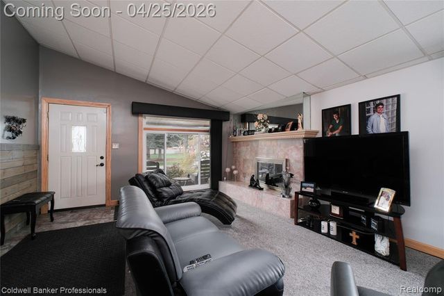 6182 Drexel Street, Dearborn Heights, MI 48127