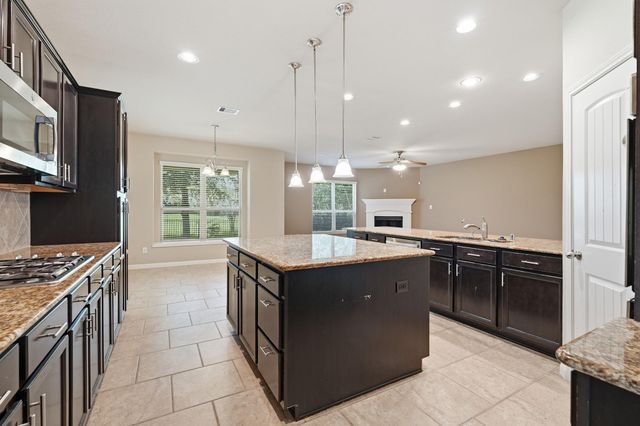 5815 Creek Crossing Court, Missouri City, TX 77459