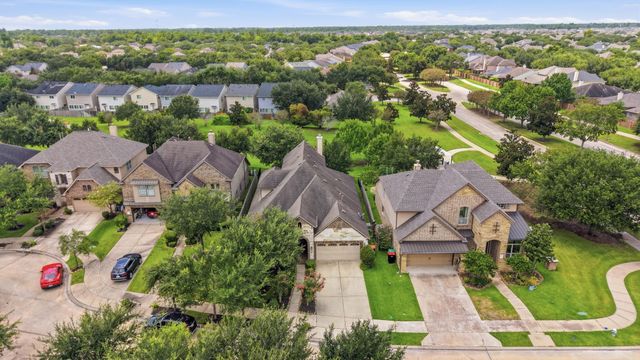 5815 Creek Crossing Court, Missouri City, TX 77459