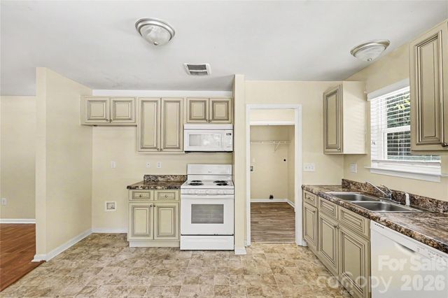 318 N Pryor Street, Gastonia, NC 28052