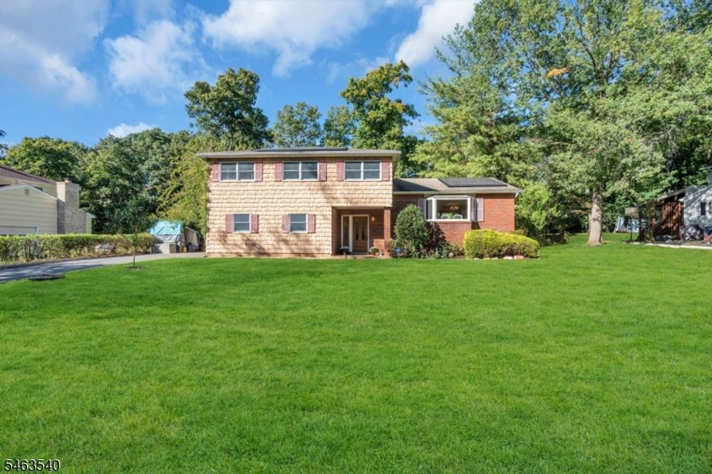 126 Timothy Pl, Bridgewater Twp., NJ 08807 — photo 4