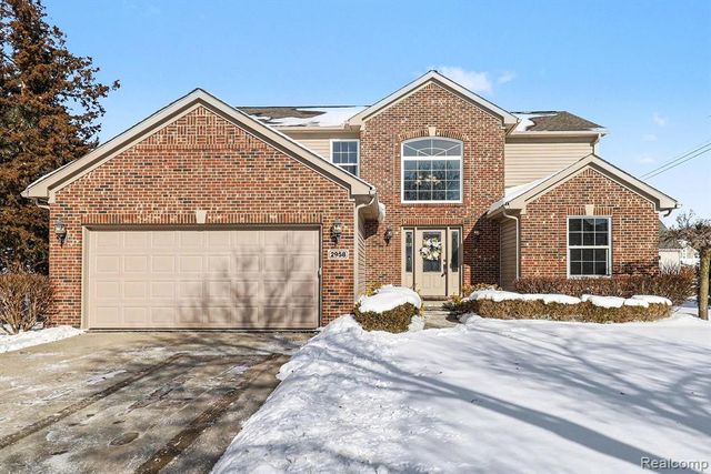 2958 Blue Heron Lane, Wixom, MI 48393