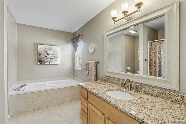 2958 Blue Heron Lane, Wixom, MI 48393