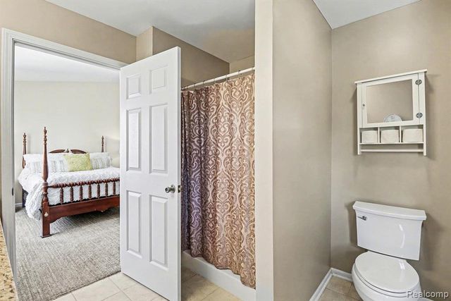 2958 Blue Heron Lane, Wixom, MI 48393