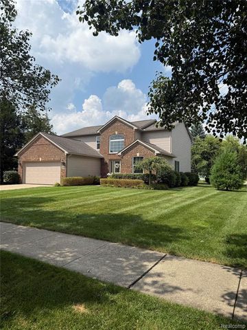 2958 Blue Heron Lane, Wixom, MI 48393