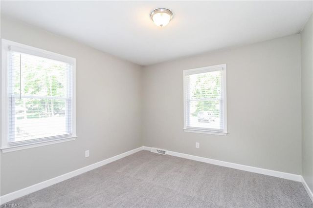 4309 Rosebriar Lane, Winston-salem, NC 27106