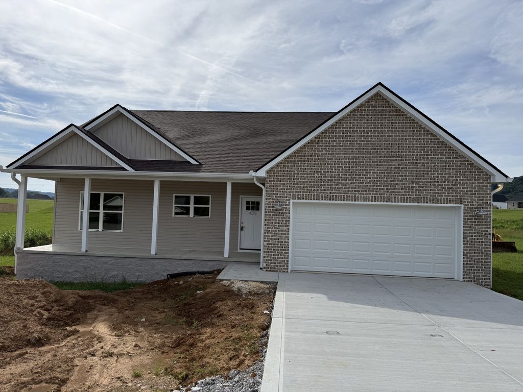 439 Harleys Ridge Rd, Sparta, TN 38583