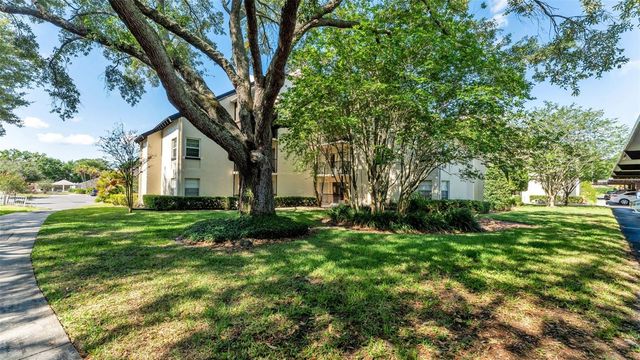 2025 SYLVESTER RD N305, Lakeland, FL 33803