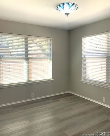 1533 Rainy Brook, Schertz, TX 78154