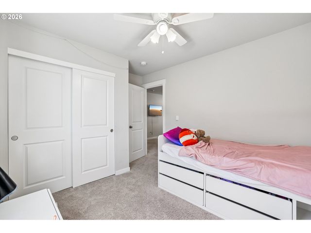 17515 Sw WAPATO ISLAND Dr, Sherwood, OR 97140