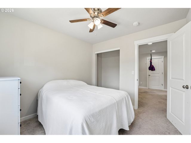 17515 Sw WAPATO ISLAND Dr, Sherwood, OR 97140