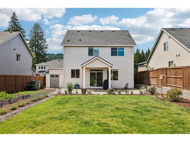17515 Sw WAPATO ISLAND Dr, Sherwood, OR 97140