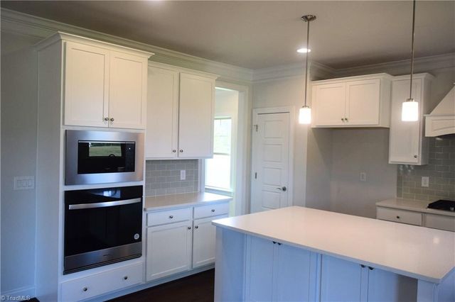 8128 Simon Drive, Stokesdale, NC 27357