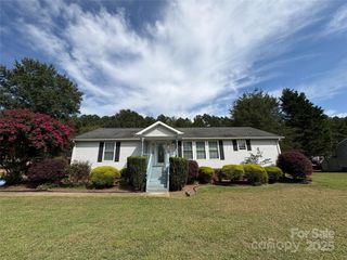 123 Castle Court, Kings Mountain, NC 28086