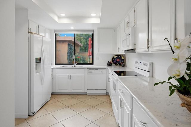 91 La Cerra Drive, Rancho Mirage, CA 92270