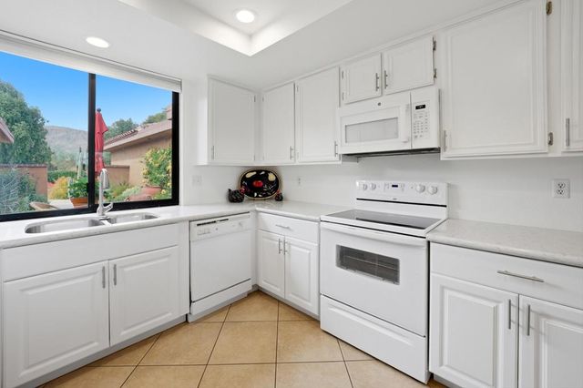 91 La Cerra Drive, Rancho Mirage, CA 92270